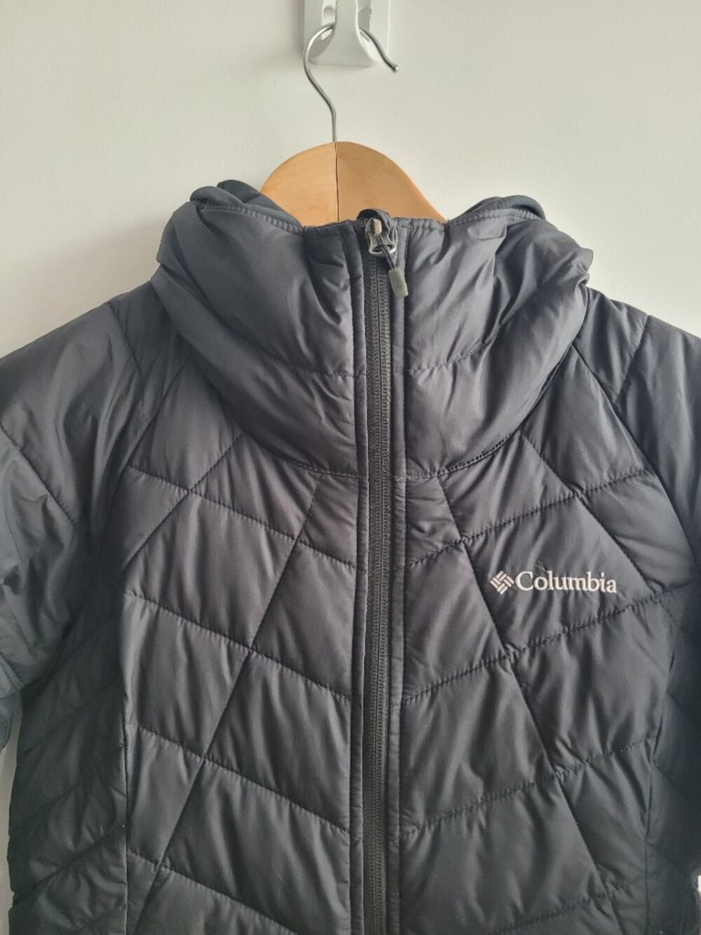 Columbia Women's Omni-Heat Black Hooded Light Puffer Coat-XS - Picture 5 of 10